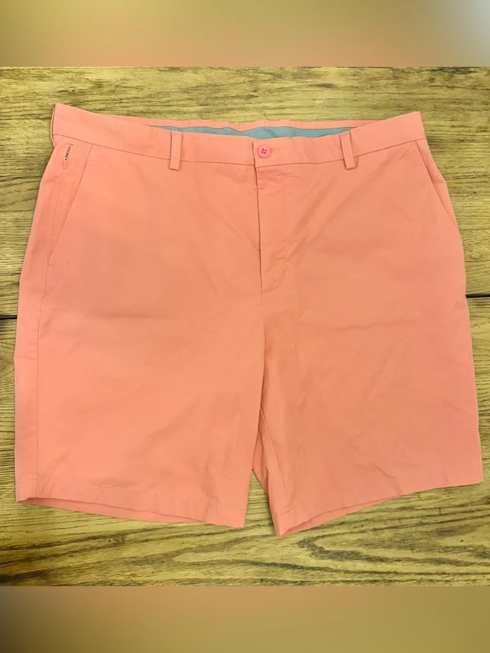 Vineyard Vines Men's Coral Flat Front Shorts